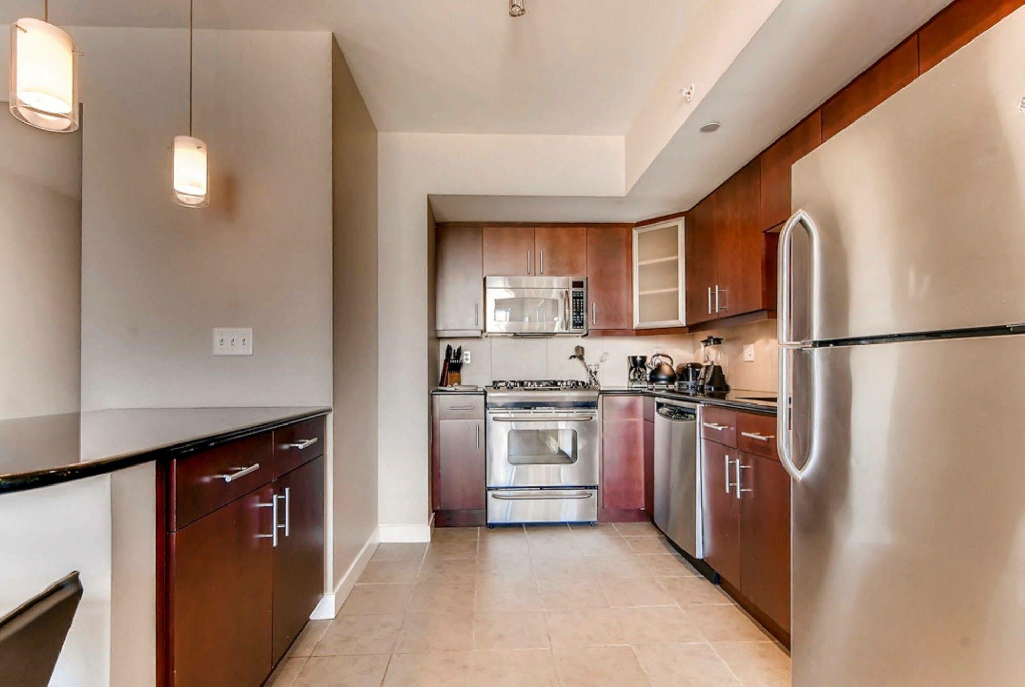 Global Luxury At The National Mall Apartment *