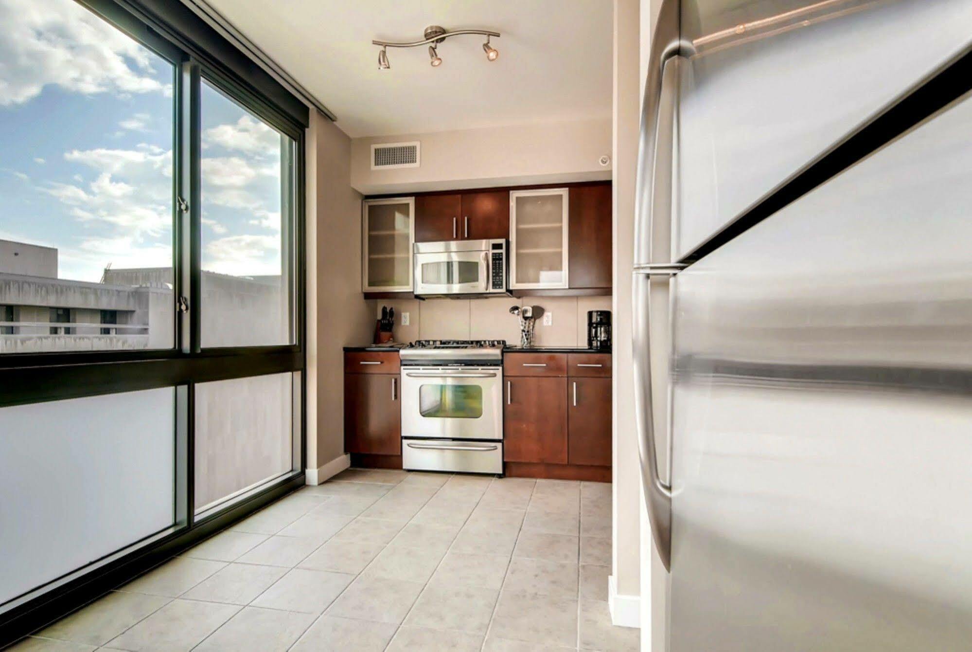 Apartment Global Luxury At The National Mall *